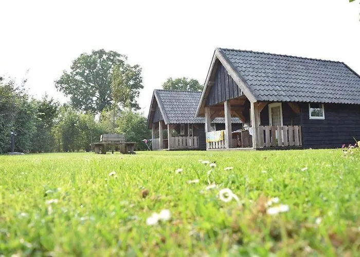 Houtlodge 18 Persons * Voorthuizen