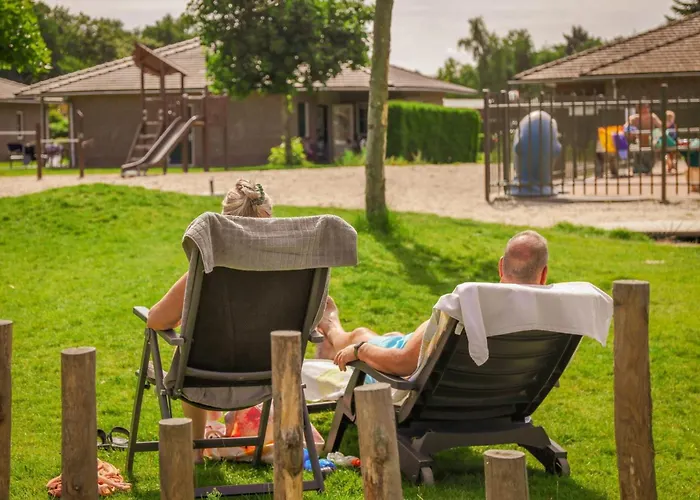 Villa Houtlodge 18 Persons